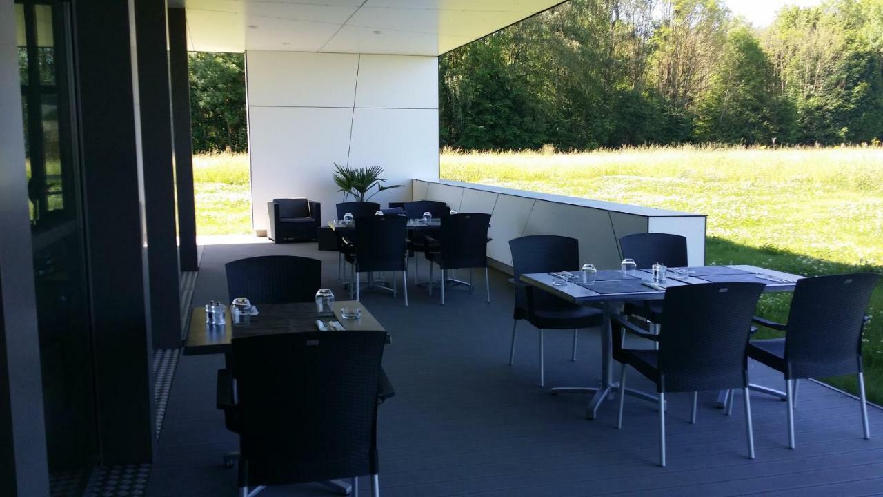Hotel - Restaurant La Claire Foret Morhange Exterior photo